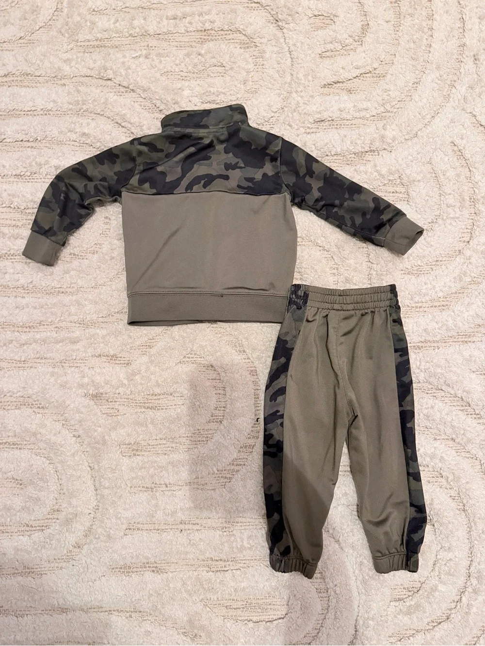 Nike Olive Green Camo Zip Hoodie with Orange Logo - Picture 2 of 6